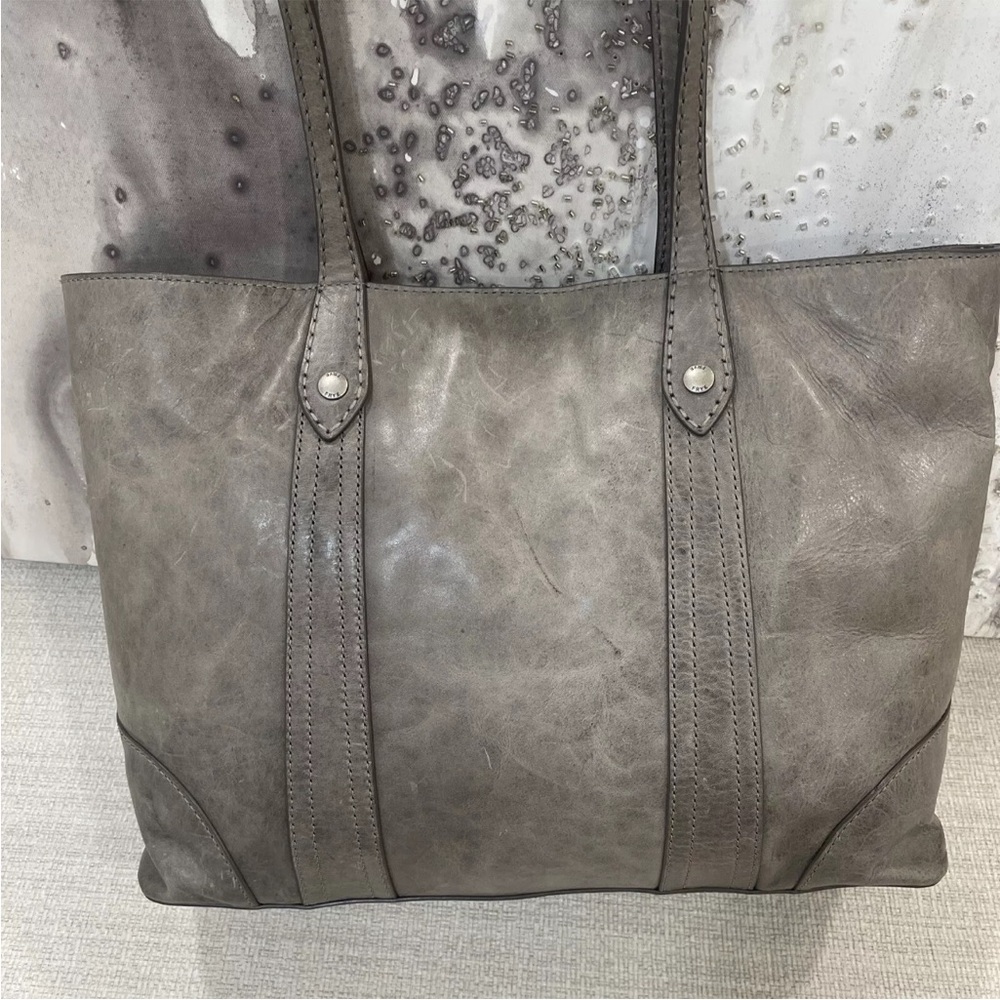 🩶🤍Frye Melissa Leather Shopper Tote ICE Grey $358 - Picture 2 of 12